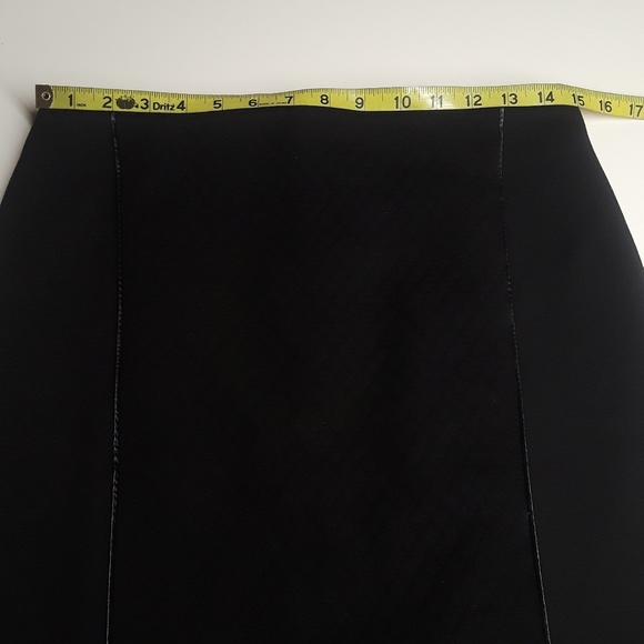 Laundry by Shelli Segal Black Quilted Mini Pencil Skirt 4 - Picture 7 of 9
